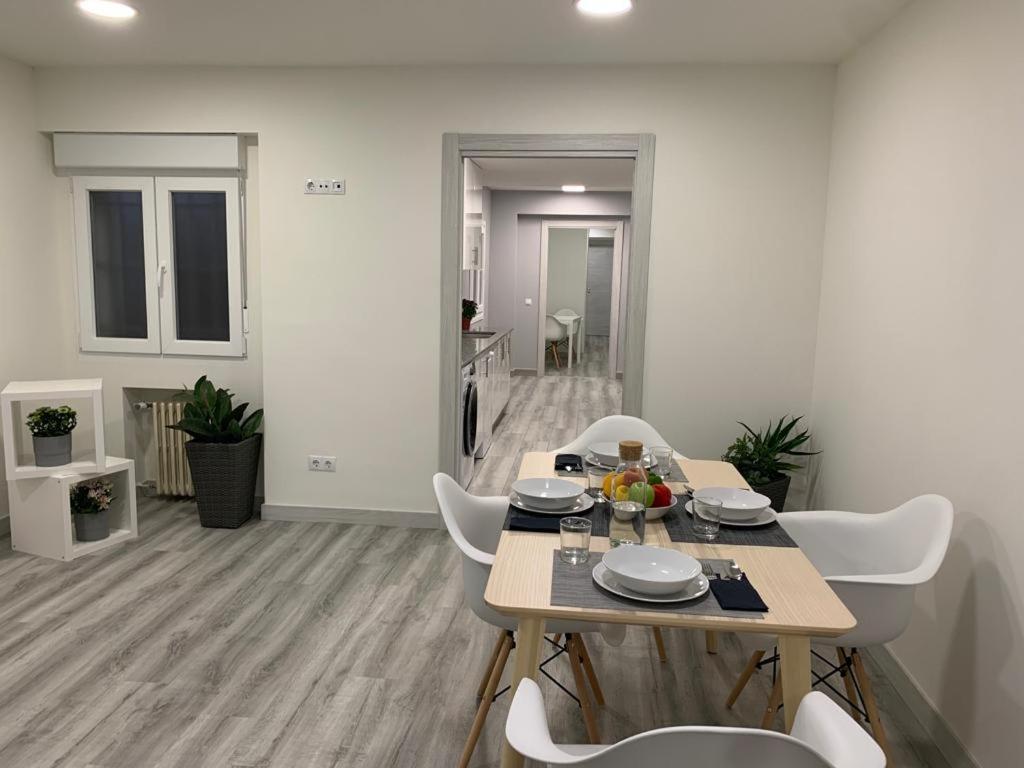 Mirrooms اوفيدو المظهر الخارجي الصورة